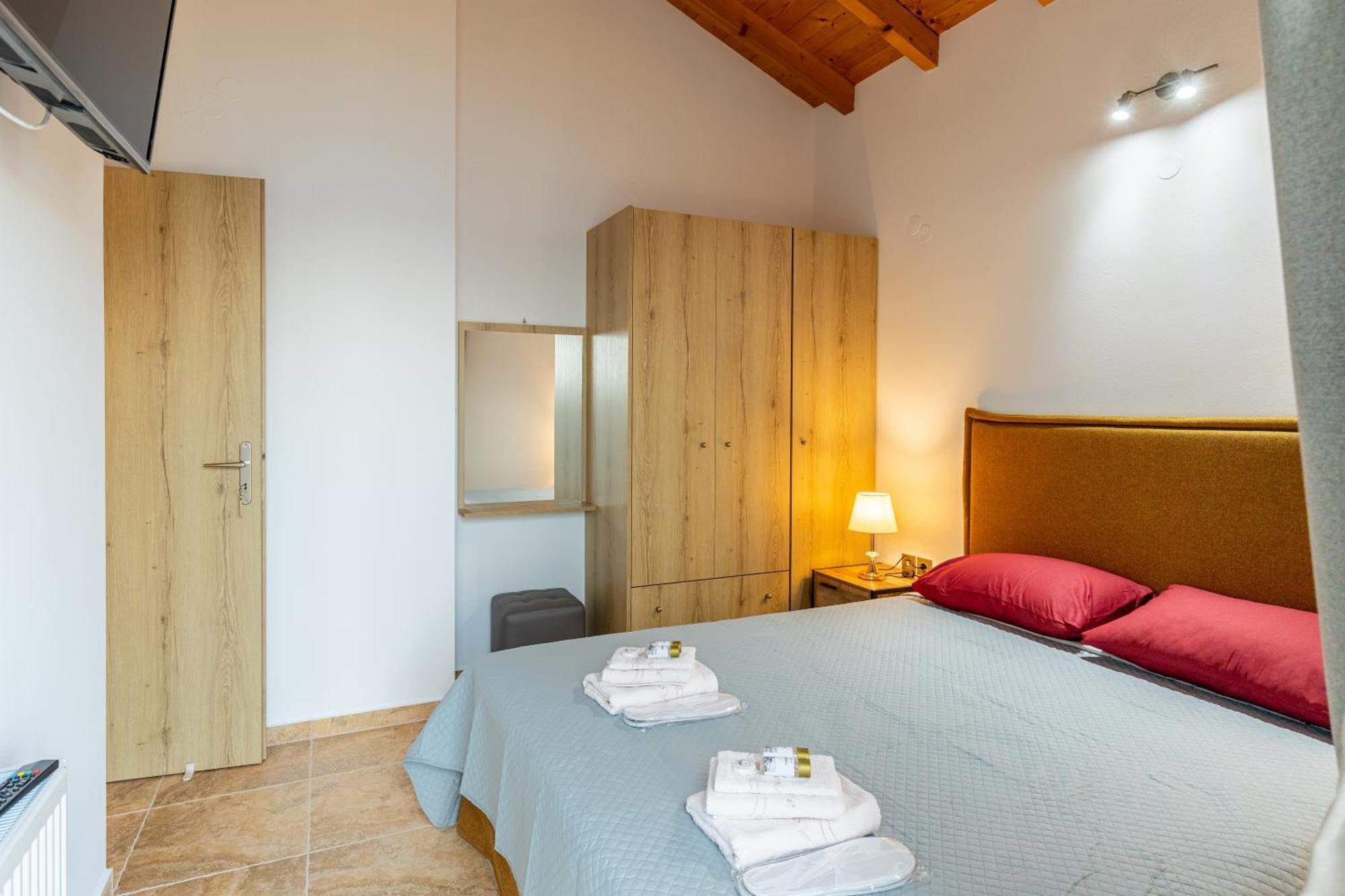 Katerina'S Villas - Monemvasia Beachfront Stone Paradise Екстериор снимка
